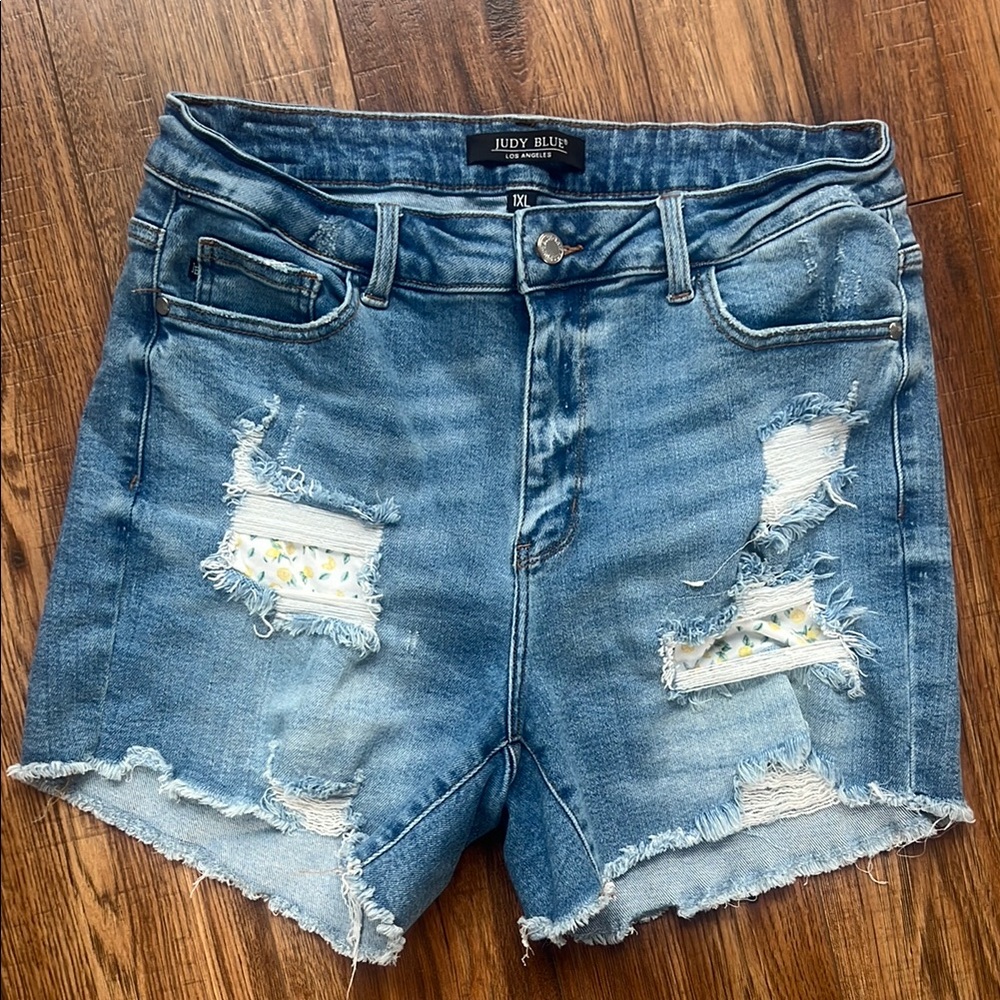 Judy Blue Blue Distressed with lemon detail Jean Shorts Raw Hem